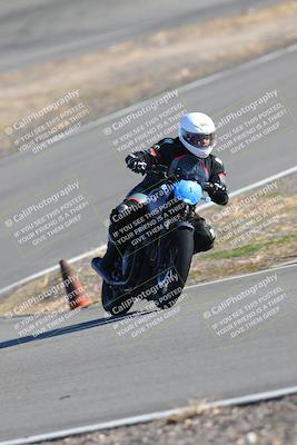 media/Feb-05-2023-Classic Track Day (Sun) [[c35aca4a42]]/Group 3/session 4 turn 4/